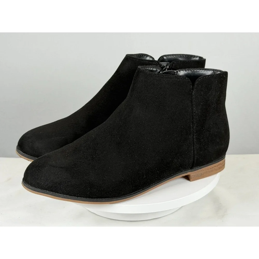 Cat & Jack Black Faux Suede Side Zip Ankle Bootie Kids Youth Size‎ 5